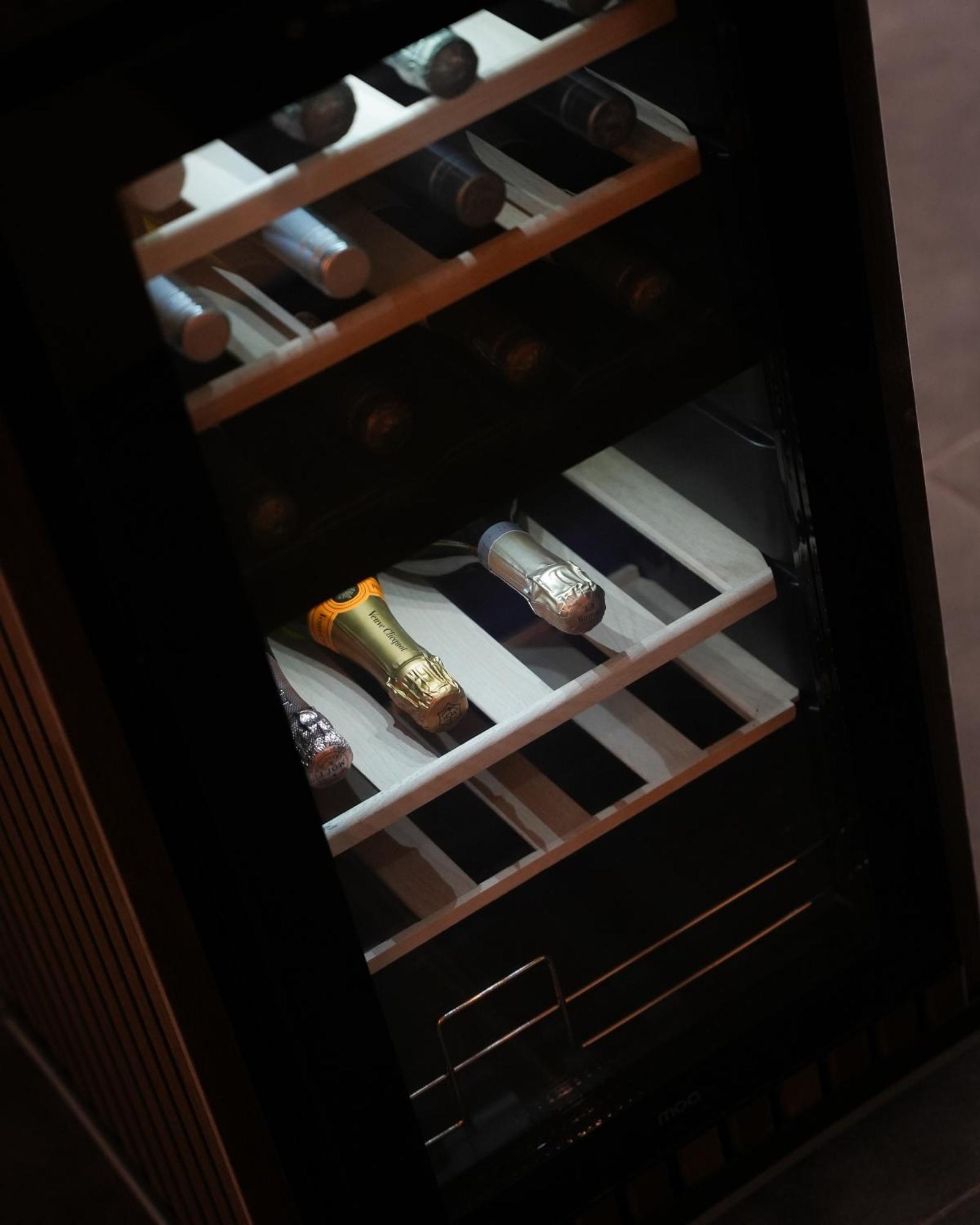 The Lodge Bed & Wellness Oisterwijk Sauna, Jacuzzi, Luxury Moergestel エクステリア 写真